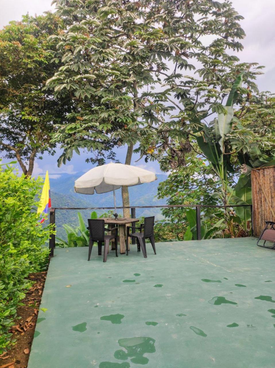 Hotel Y Restaurante Mirador Aires De La Sierra, Minca Eksteriør billede